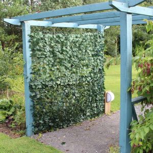 Artificial Ivy Hedging